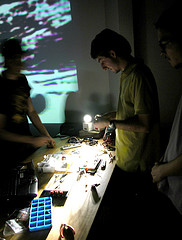 http://farm1.static.flickr.com/163/377085168_056f79c09b_m.jpg